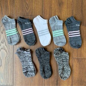 8 Pairs of Adidas and Calvin Klein Low Cut Ankle No Show Socks Set Gray, Black